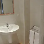 卡斯特米斯特拉尔酒店 酒店