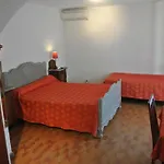 فندق Castel Mistral