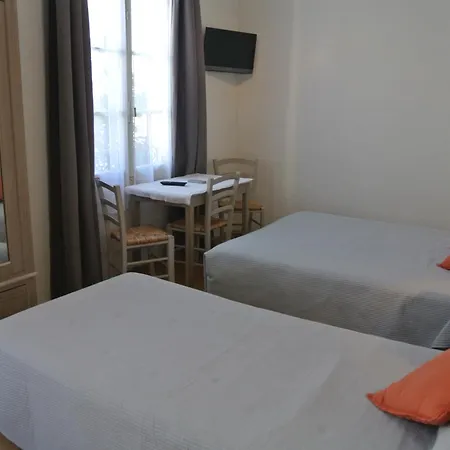 ホテル Castel Mistral