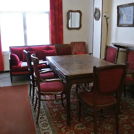 ホテル Castel Mistral 3*